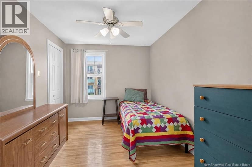 210 Blythwood Avenue — photo 20 of 40