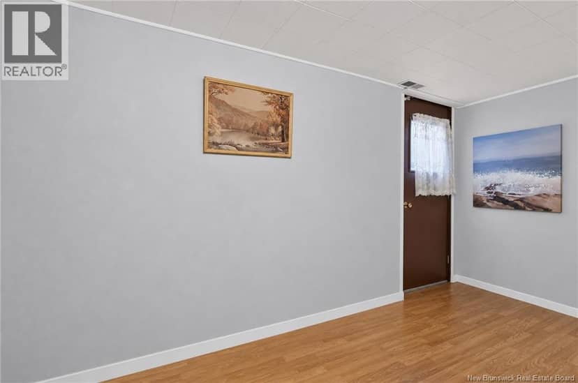 210 Blythwood Avenue — photo 25 of 40