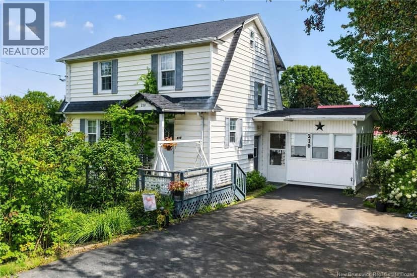 210 Blythwood Avenue — photo 33 of 40