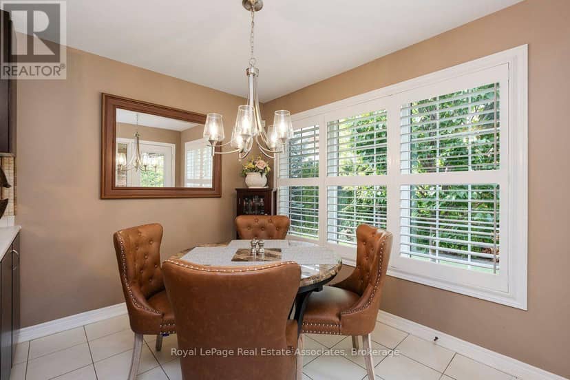24 Lacorra Way — photo 13 of 40