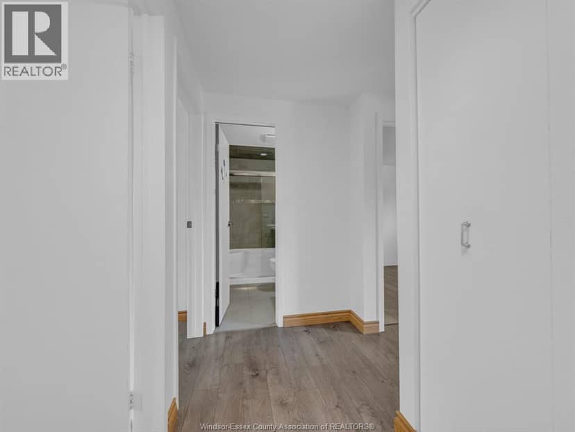 6701 Rose-ville Garden DRIVE — photo 17 of 38