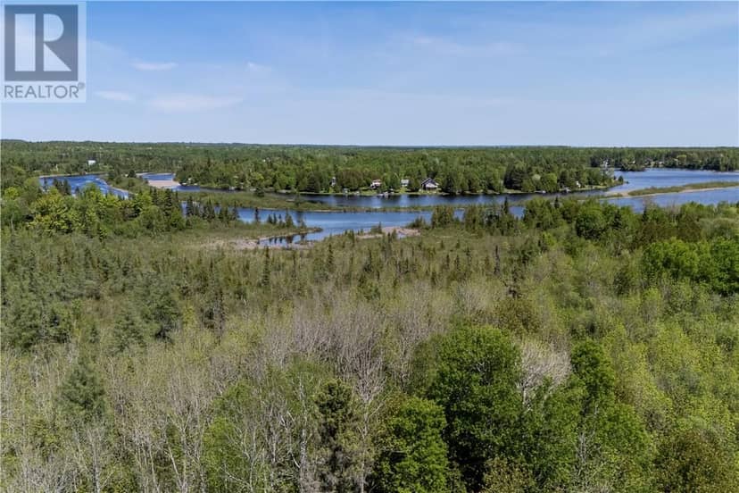 Lot 0 De L'Etang — photo 11 of 17