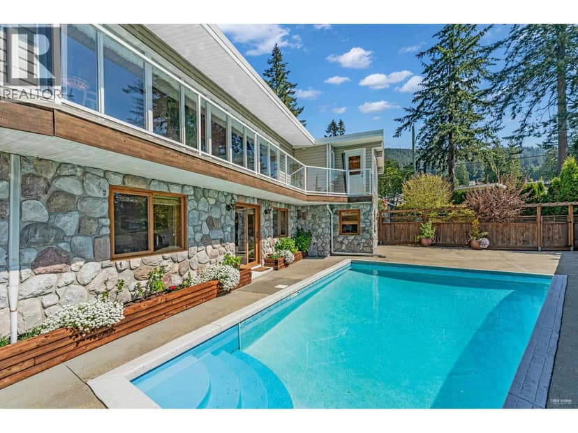 4323 VALENCIA AVENUE, North Vancouver