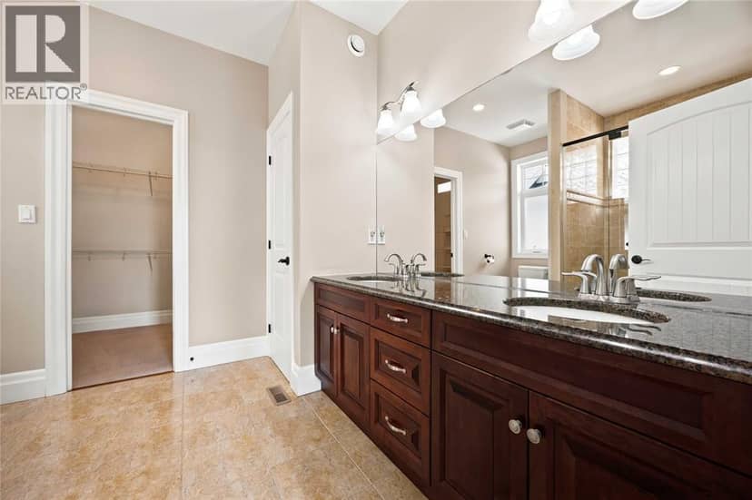 1017 MIKE WEIR DRIVE Unit# 54 — photo 30 of 40