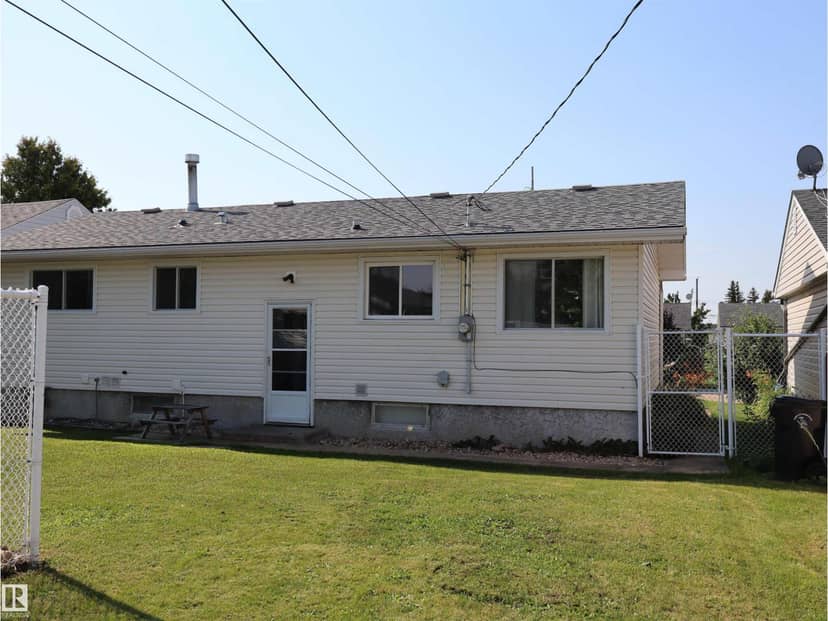 4306 - 55 Ave, Barrhead, photo 6
