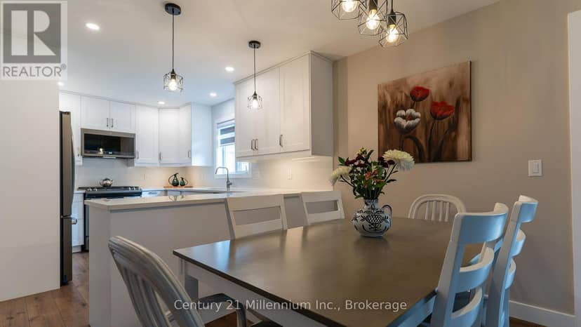 12 Illinois Crescent — photo 14 of 38