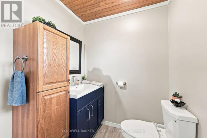 1695 Horseshoe Lake Road — photo 16 of 40