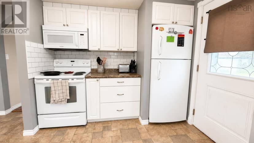 334 Park Road, Florence, photo 8
