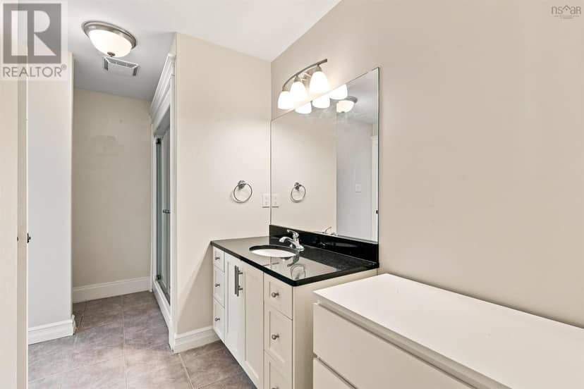 37 Worthington Place — photo 31 of 40
