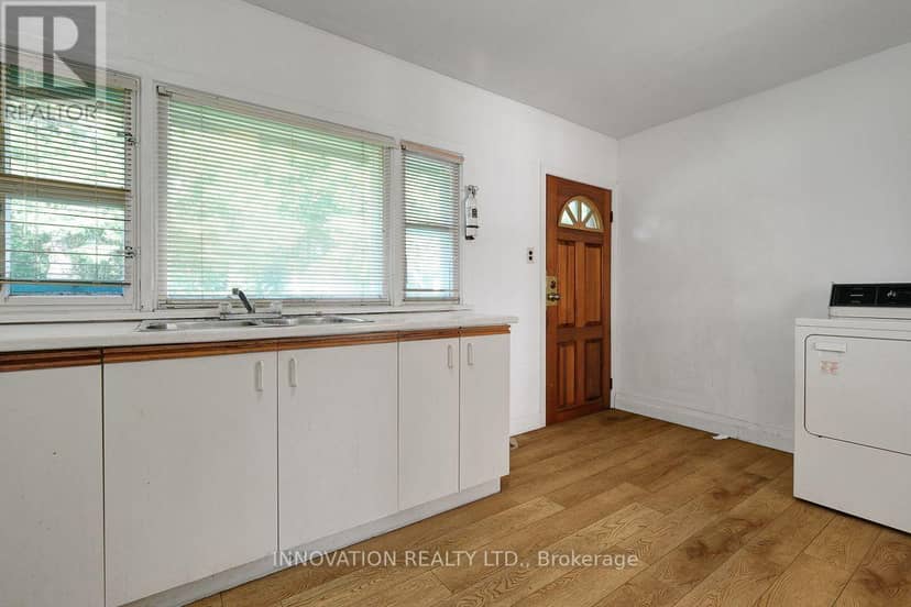 3653 Albion Road — photo 13 of 40