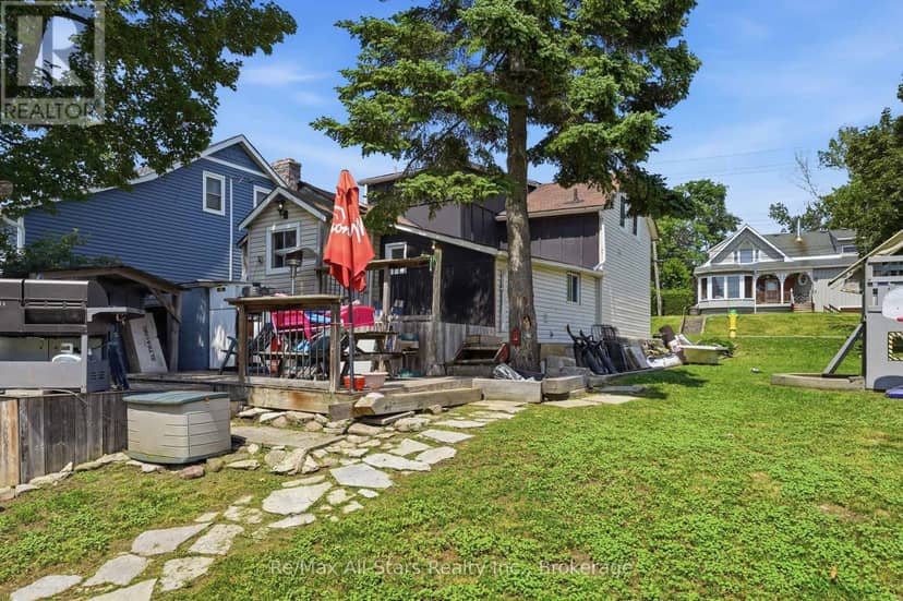 106 Bond Street E — photo 36 of 40