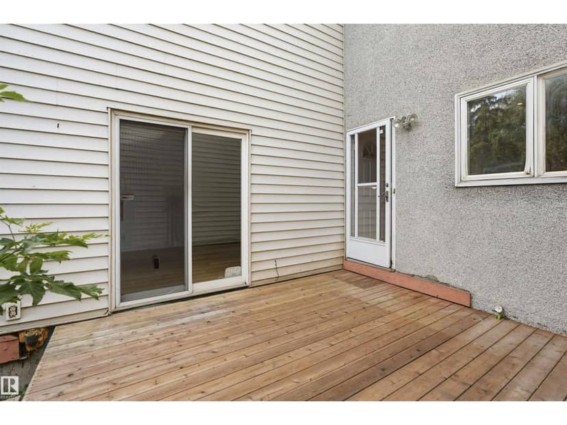 6804 36A AV NW — photo 32 of 37