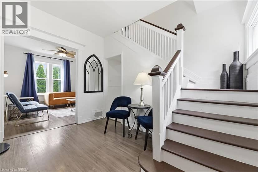 4924 HUNTER Street, Niagara Falls, photo 3
