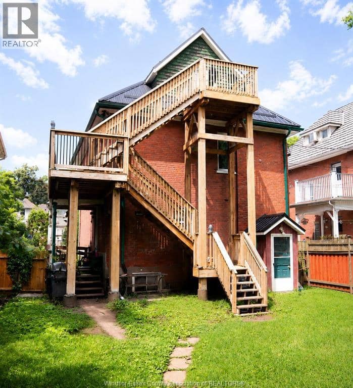 1306 Monaghan Road, Peterborough, photo 2