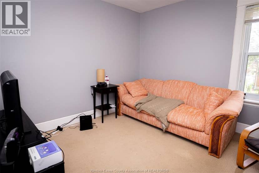 1306 Monaghan Road, Peterborough, photo 6