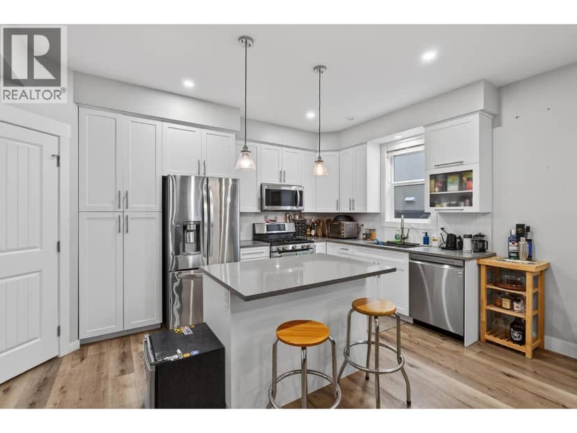 1932 Ethel Street, Kelowna, photo 2