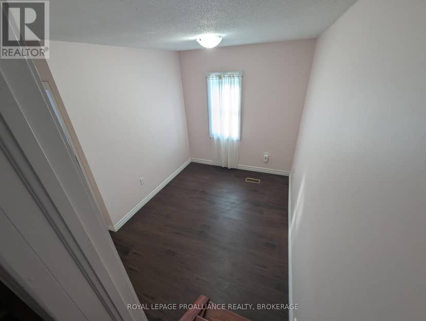 1105 Montreal Street — photo 10 of 31