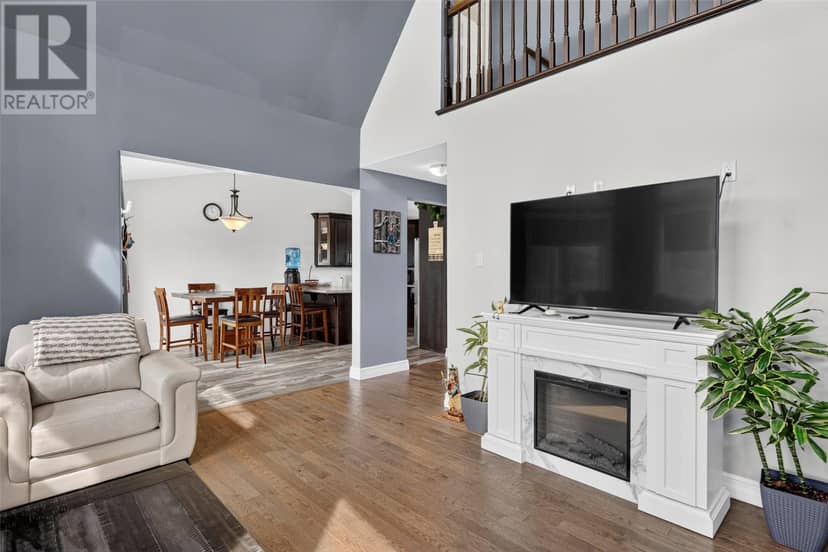 7 Bucklers Road — photo 32 of 40