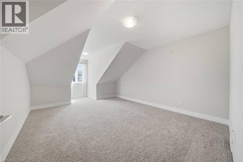 744 NELSON Street W Unit# 10 — photo 26 of 37