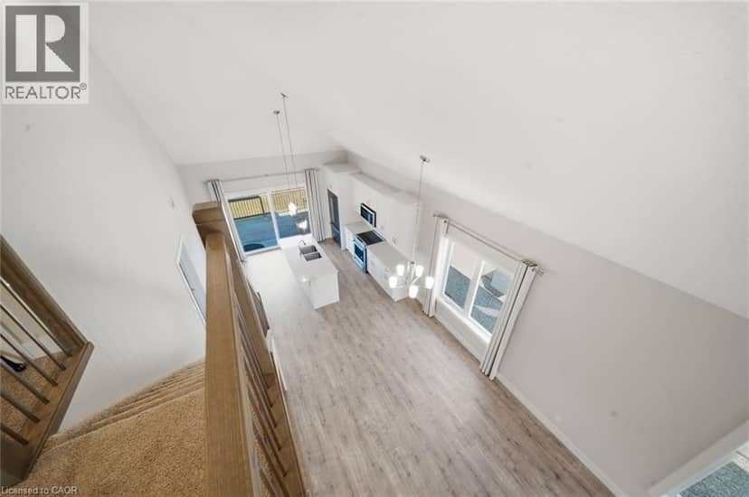 744 NELSON Street W Unit# 10 — photo 31 of 37
