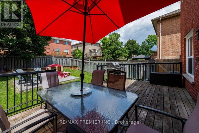 129 Chalmers Drive — photo 16 of 23