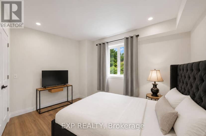 140 Boullee Street — photo 16 of 26