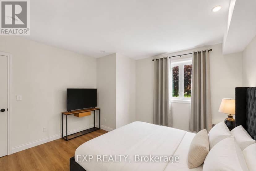140 Boullee Street — photo 15 of 26