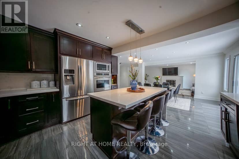2088 Perran Drive — photo 14 of 40