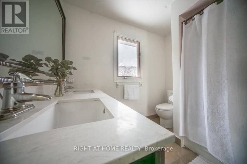 2088 Perran Drive — photo 34 of 40