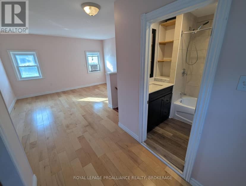 1105 Montreal Street — photo 12 of 31