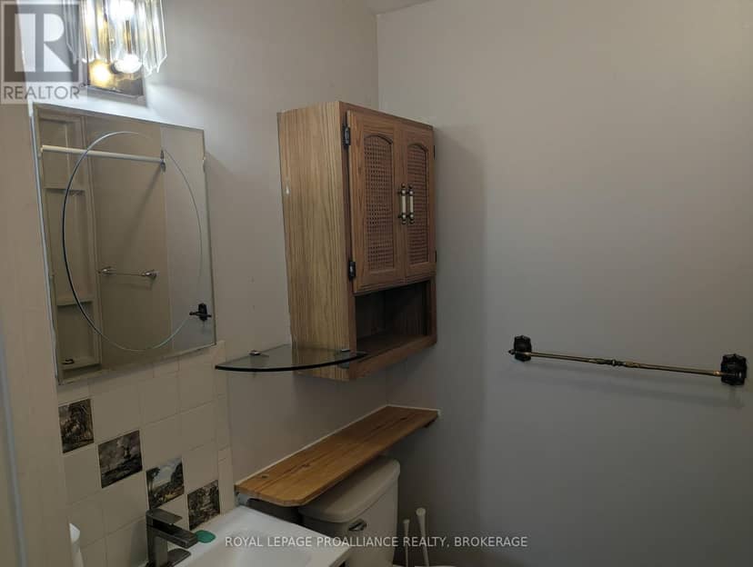 1105 Montreal Street — photo 15 of 31