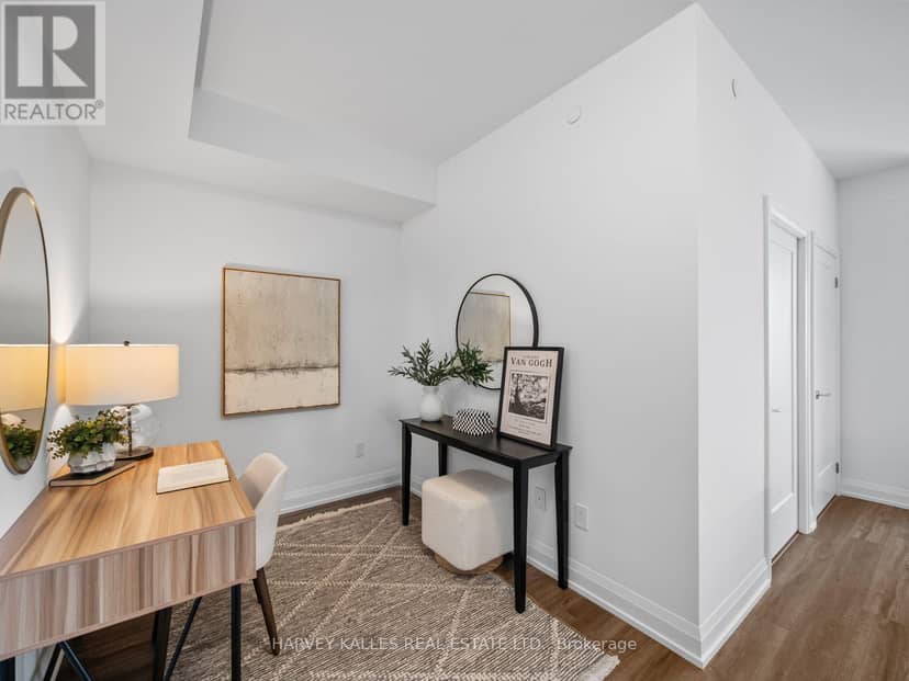3609 - 20 Soudan Avenue — photo 10 of 28