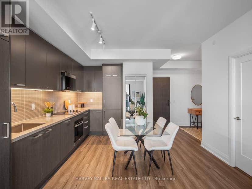 3609 - 20 Soudan Avenue — photo 19 of 28