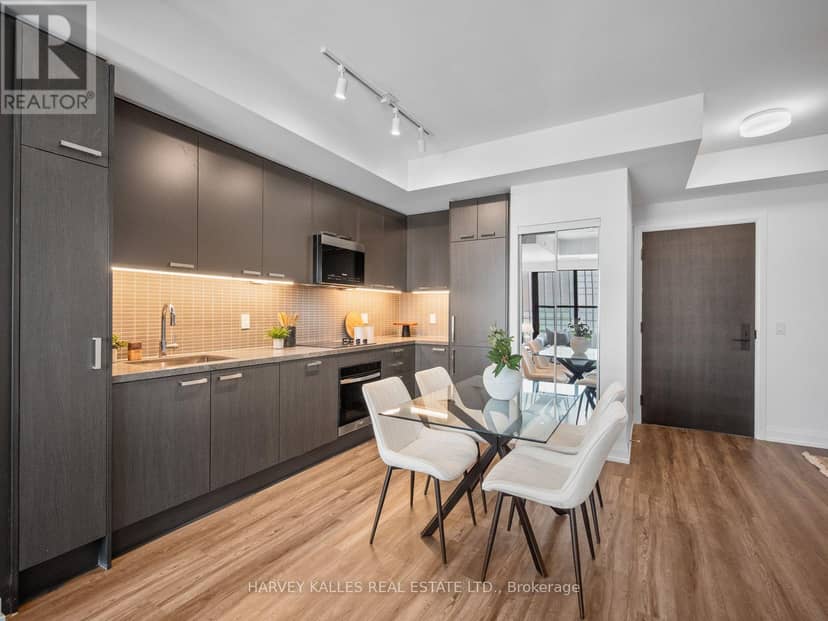 3609 - 20 Soudan Avenue — photo 20 of 28