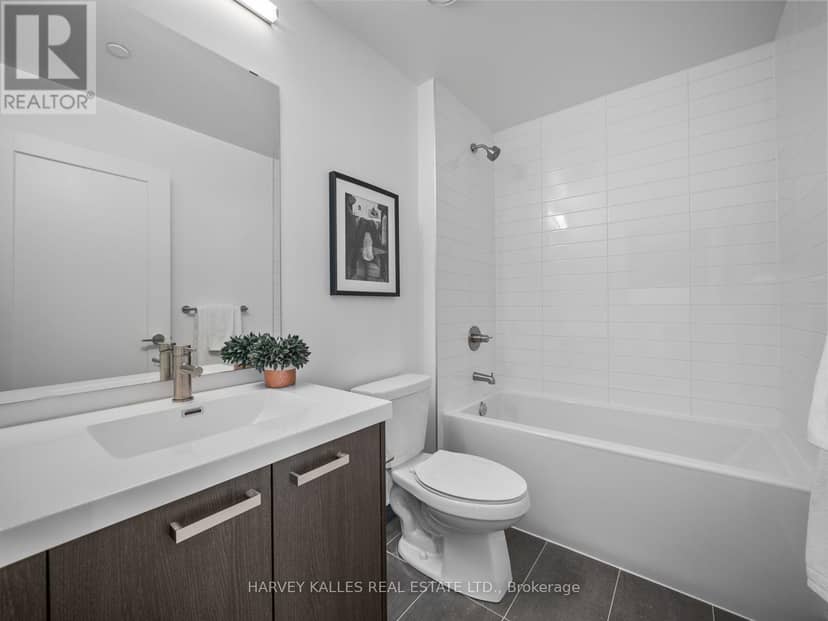 3609 - 20 Soudan Avenue — photo 23 of 28