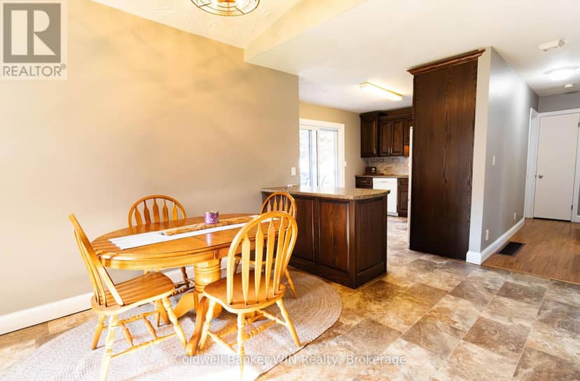 25 Thomas Street — photo 8 of 25
