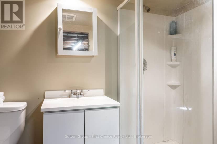 152 St Andrew Street — photo 21 of 28