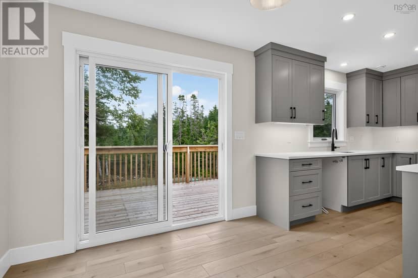 165 Ostrea Lake Road — photo 14 of 40
