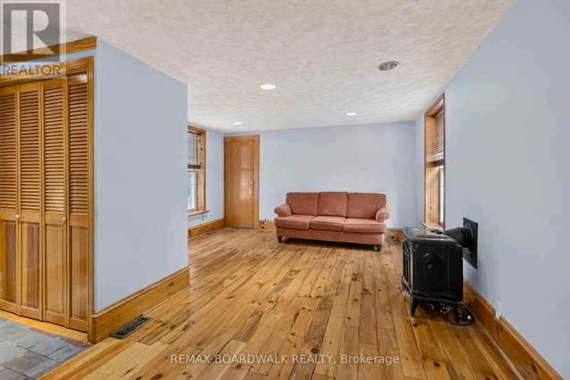 17 Francis Street — photo 19 of 40