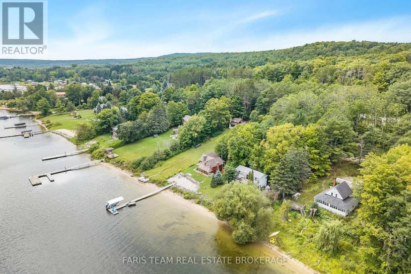 375 Champlain Road — photo 38 of 40