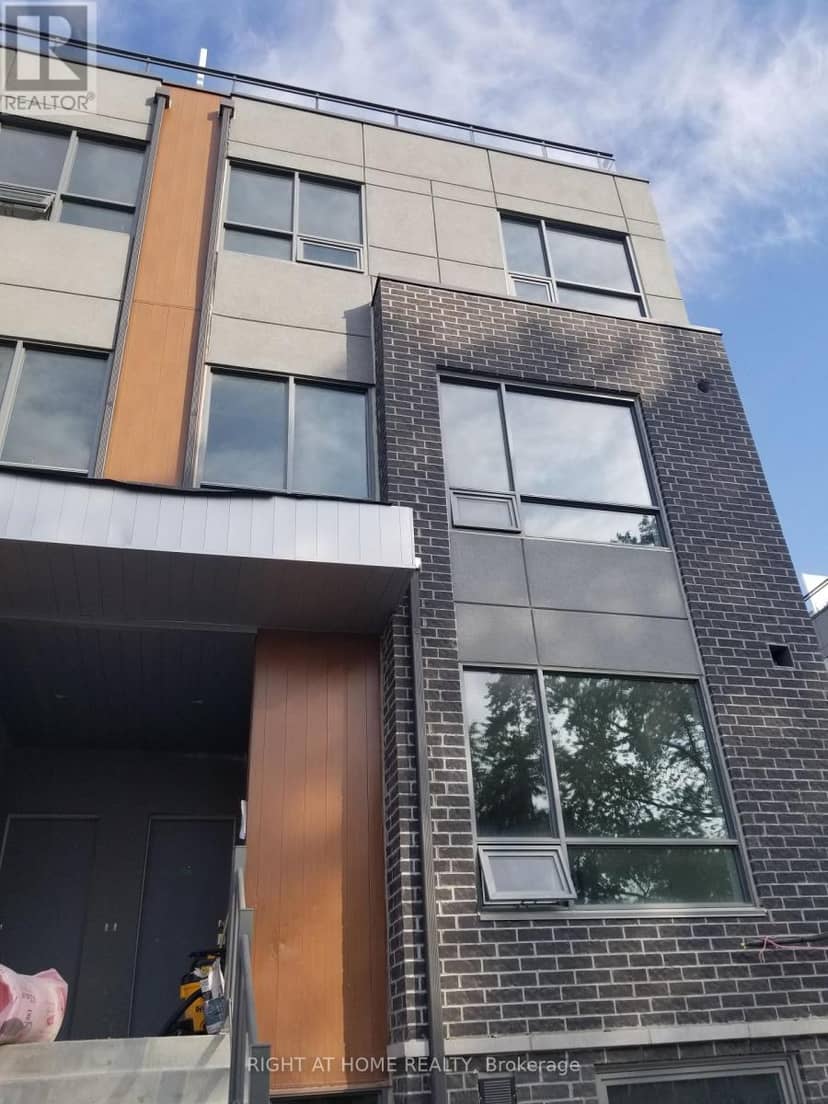3 - 650 Atwater Avenue, Mississauga