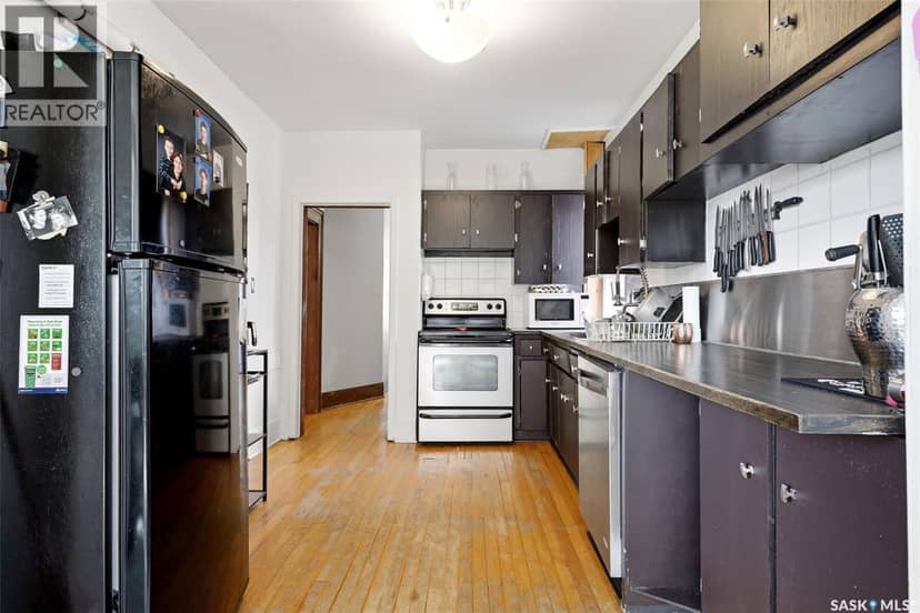 2071 Argyle STREET — photo 10 of 40