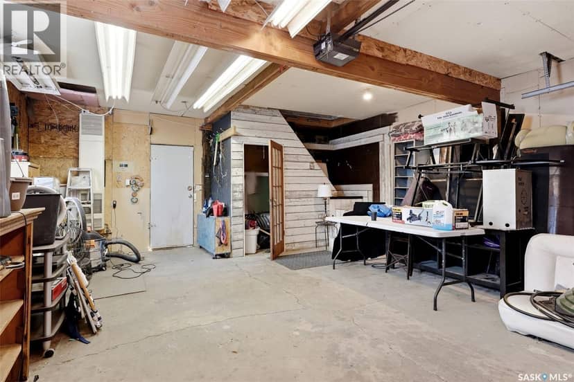 2071 Argyle STREET — photo 37 of 40
