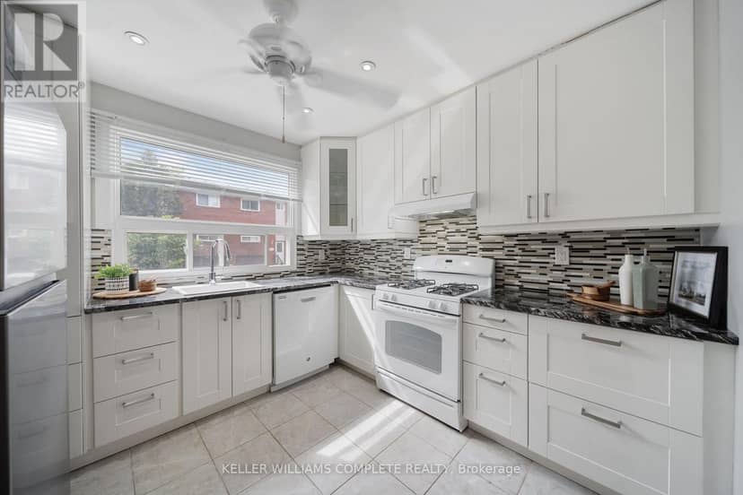19 - 90 Magnolia Drive, Hamilton, photo 6