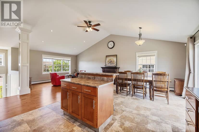 132 Osprey Avenue — photo 11 of 29