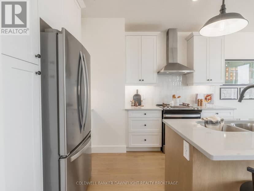 11 - 147 Scotts Drive — photo 17 of 40
