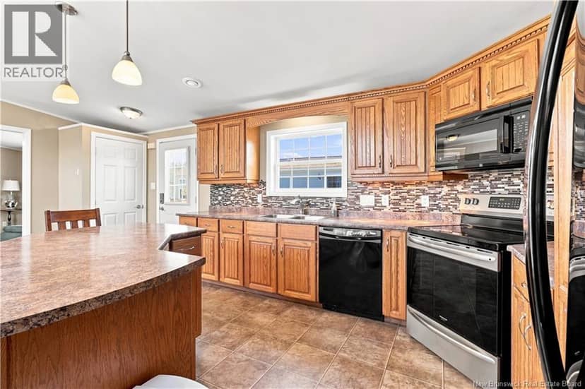 7 Stewart Street — photo 10 of 31
