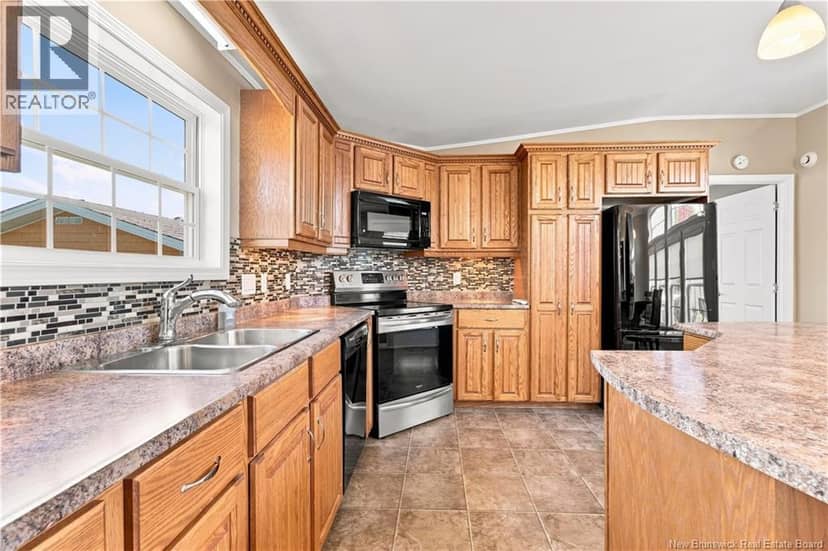 7 Stewart Street — photo 9 of 31