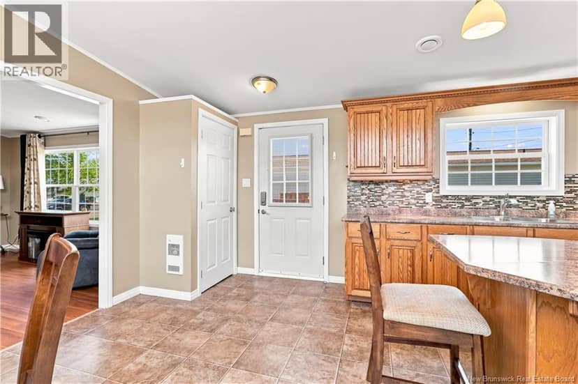 7 Stewart Street — photo 3 of 31