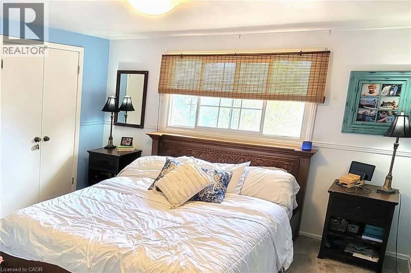 115 SOUTHWOOD Drive — photo 19 of 34